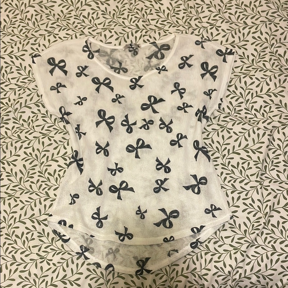 Bow Print White Mesh Blu Planet Tee (Size M)